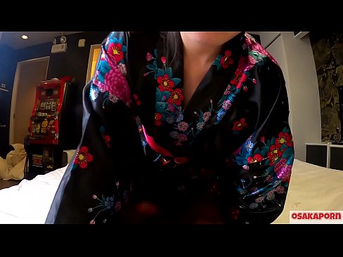 ❤️ Keçika ciwan a cosplay ji seksê hez dike ku bi orgazmê bi şûjinek di hespêk û blowjob de. Keçika Asyayî ya bi pisîka porî û bi cil û bergên kevneşopî yên Japonî di vîdyoya amator de ku masturbasyona bi pêlîstokên qijikê nîşan dide. Sakura 3 OSAKAPORN. ☑ Super seks li porno ku.shufflesex-com.ru